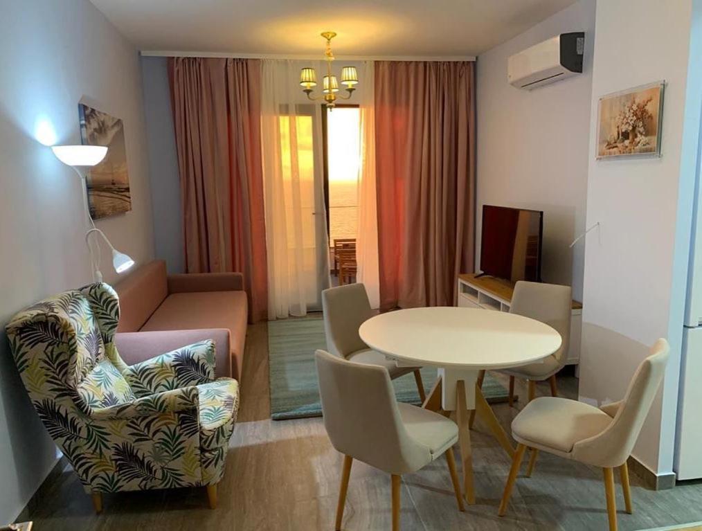 Dollaku Apartments Bar Dış mekan fotoğraf